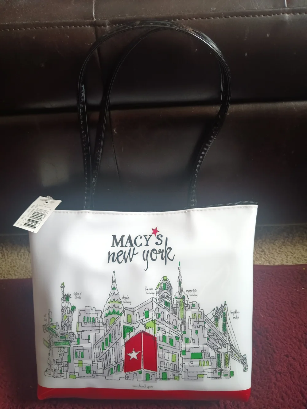 Macy's  NY Skyline Graphic Rare Exclusive Vinyl Tote NWT